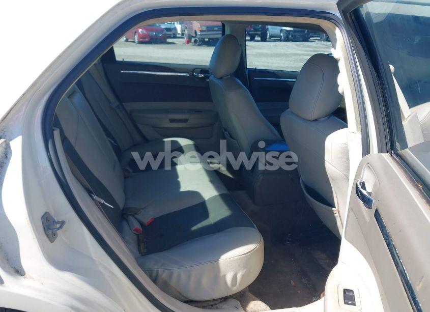 Photo 8 of 2008 Chrysler 300 TOURING (VIN 2C3LA53G58H165408)