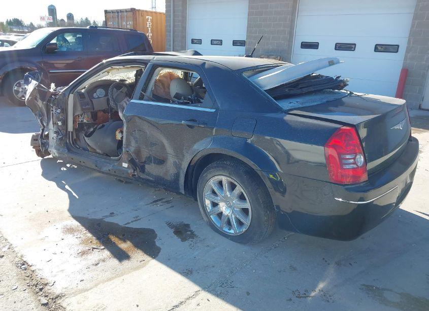 Photo 3 of 2008 Chrysler 300 TOURING (VIN 2C3LA53G58H238227)
