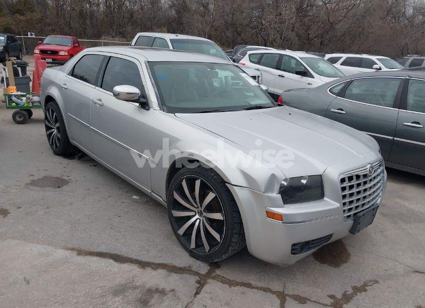 2008 Chrysler 300 TOURING (VIN 2C3LA53G78H149176) main photo