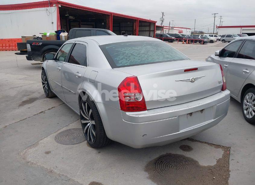 Photo 3 of 2008 Chrysler 300 TOURING (VIN 2C3LA53G78H149176)