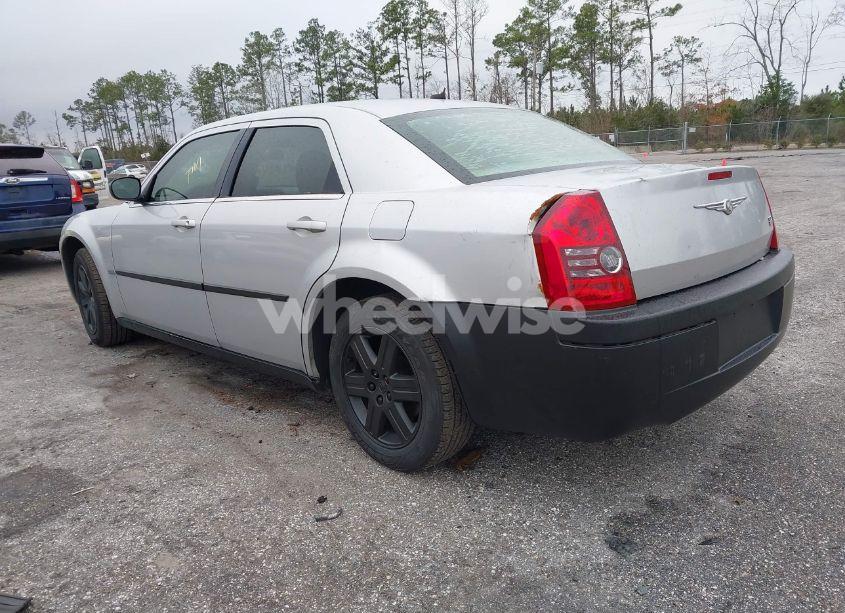 Photo 3 of 2008 Chrysler 300 TOURING (VIN 2C3LA53G78H211045)