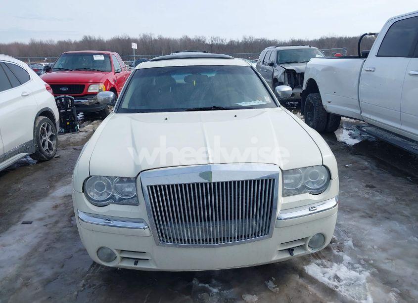 Photo 12 of 2006 Chrysler 300c N/A (VIN 2C3LA63H06H224277)