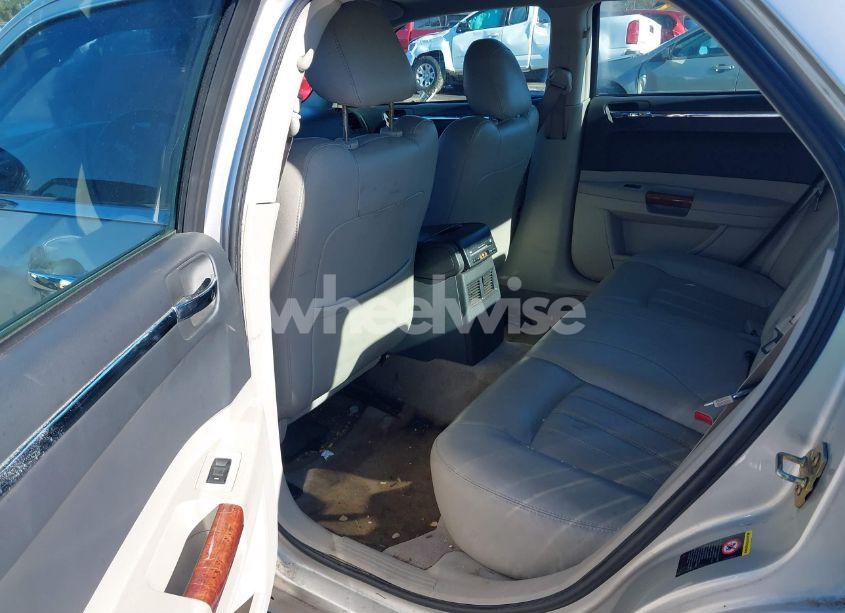 Photo 8 of 2006 Chrysler 300c N/A (VIN 2C3LA63H06H249910)