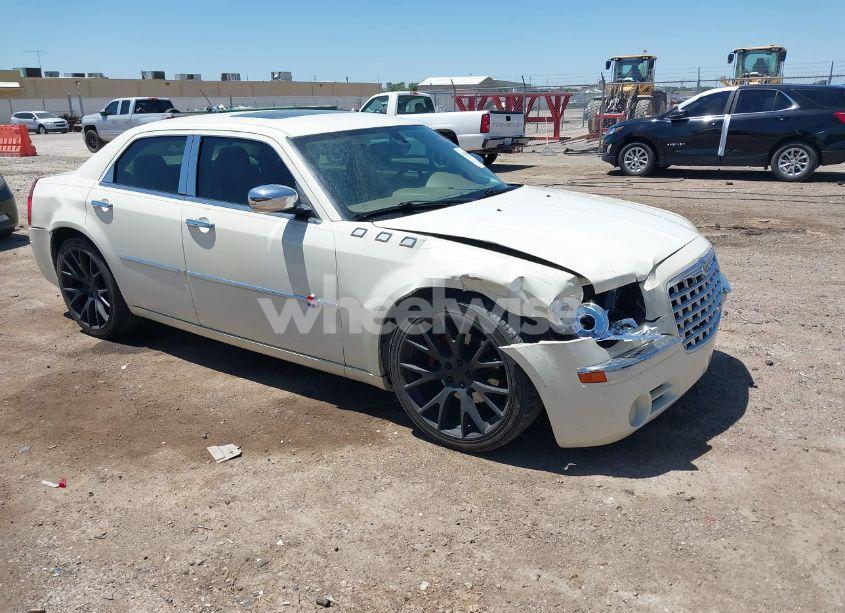 2008 Chrysler 300c HEMI (VIN 2C3LA63H18H129259) main photo
