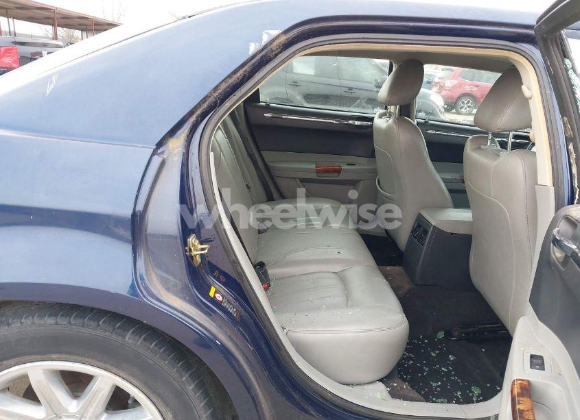 Photo 8 of 2006 Chrysler 300c N/A (VIN 2C3LA63H26H121331)