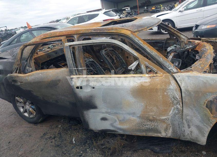 Photo 13 of 2007 Chrysler 300c N/A (VIN 2C3LA63H67H871459)