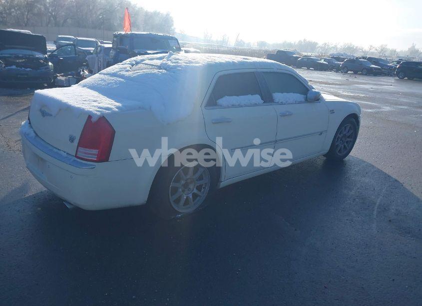 Photo 4 of 2008 Chrysler 300c HEMI (VIN 2C3LA63H68H229325)