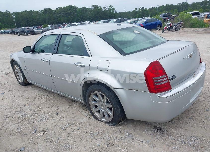 Photo 3 of 2006 Chrysler 300c N/A (VIN 2C3LA63H96H408536)