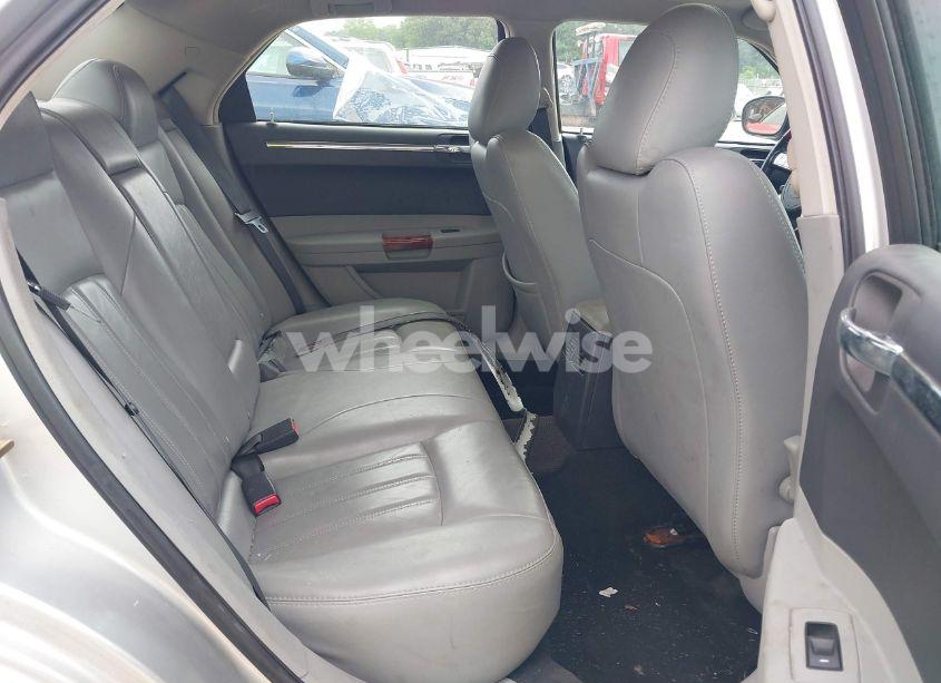 Photo 8 of 2006 Chrysler 300c N/A (VIN 2C3LA63H96H408536)