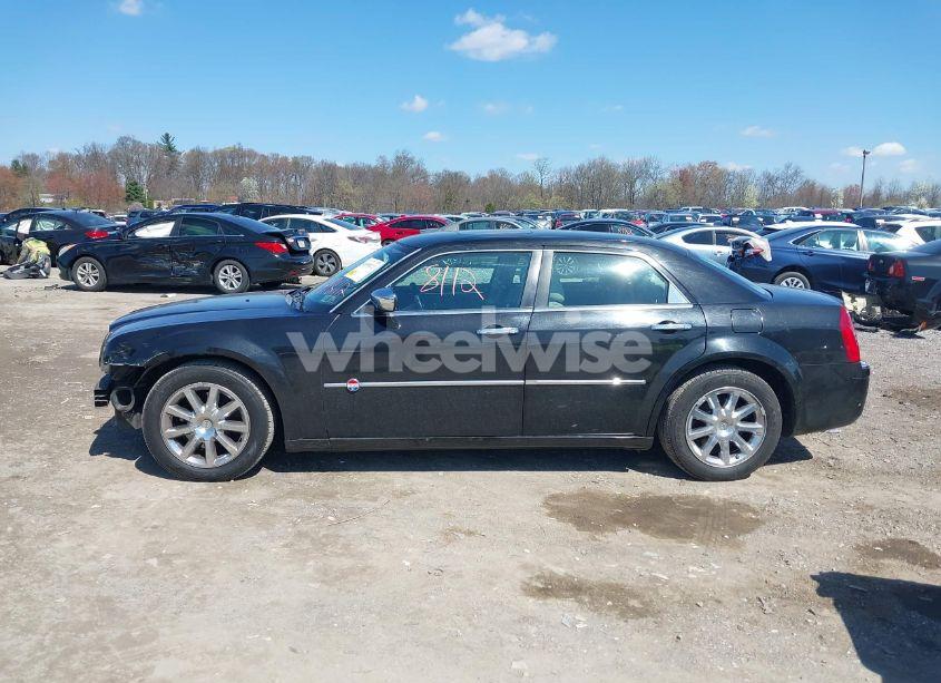 Photo 14 of 2006 Chrysler 300c N/A (VIN 2C3LA63H96H490736)