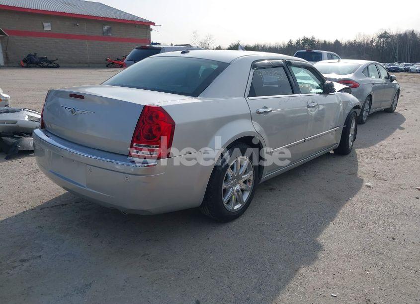 Photo 4 of 2009 Chrysler 300c HEMI (VIN 2C3LA63T79H618478)