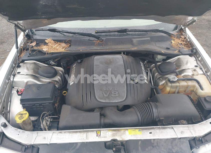 Photo 10 of 2009 Chrysler 300c HEMI (VIN 2C3LA63T89H622085)
