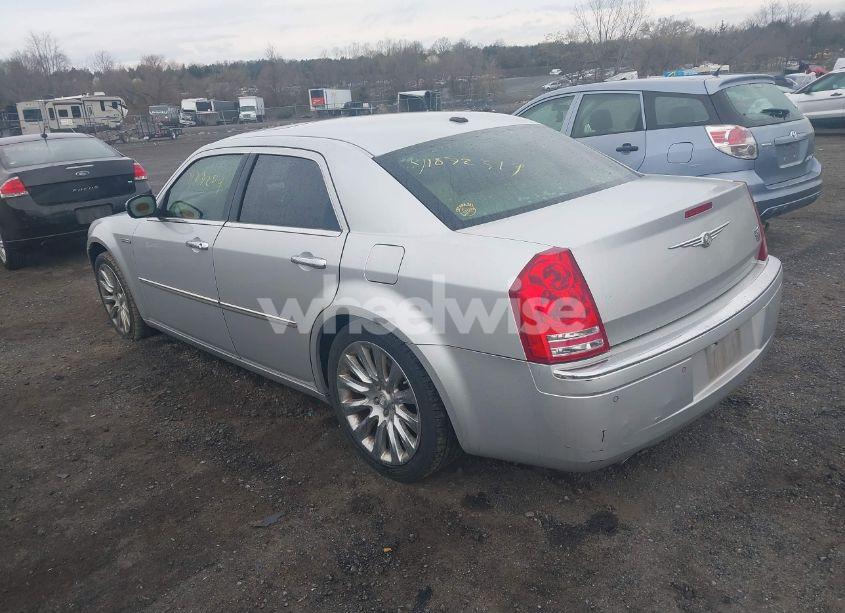 Photo 3 of 2009 Chrysler 300c HEMI (VIN 2C3LA63T89H622085)