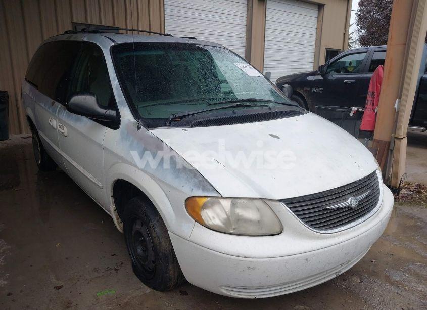 2002 Chrysler Town & COUNTRY EL (VIN 2C4GP34382R559739) main photo