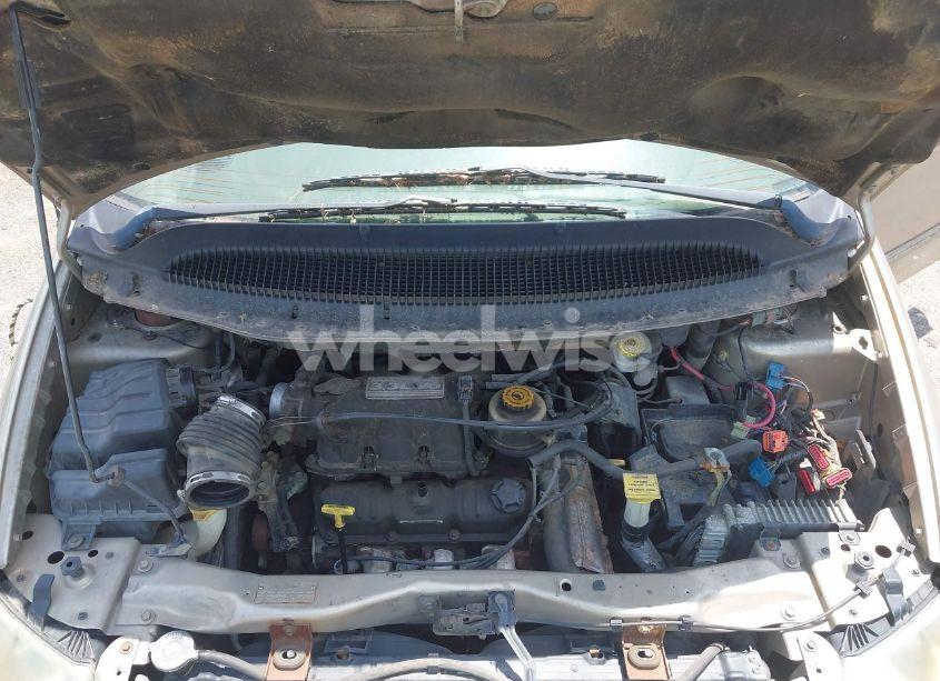 Photo 10 of 2002 Chrysler Town & COUNTRY EL (VIN 2C4GP34382R559756)