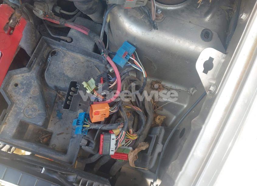 Photo 13 of 2002 Chrysler Town & COUNTRY EL (VIN 2C4GP34382R559756)