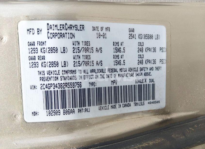 Photo 9 of 2002 Chrysler Town & COUNTRY EL (VIN 2C4GP34382R559756)