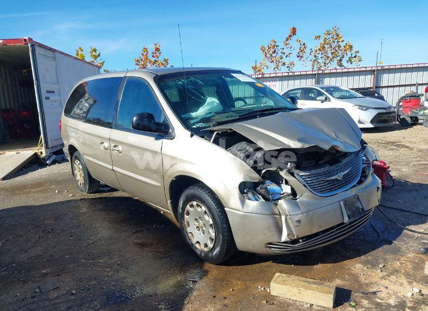 2002 Chrysler Town & COUNTRY LX (VIN 2C4GP44322R574839) main photo