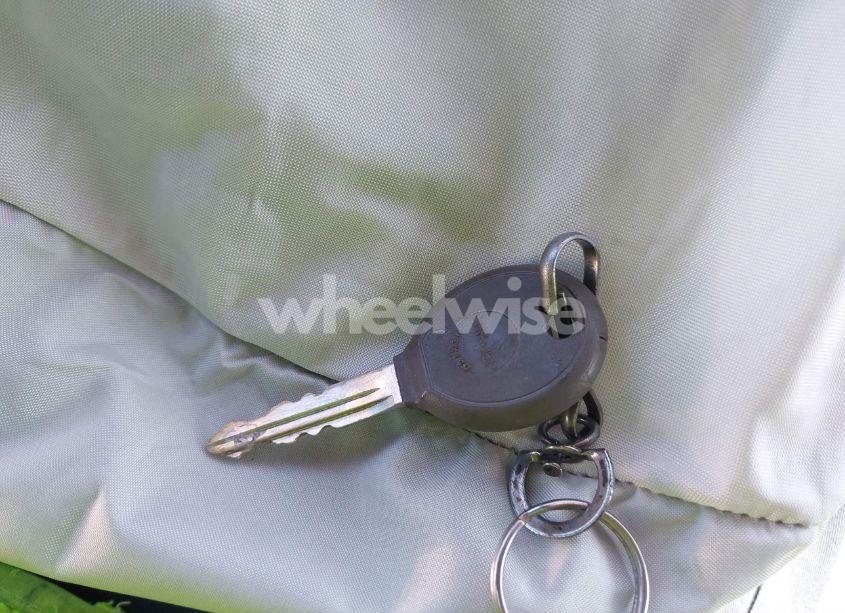 Photo 11 of 2002 Chrysler Town & COUNTRY LX (VIN 2C4GP44322R574839)