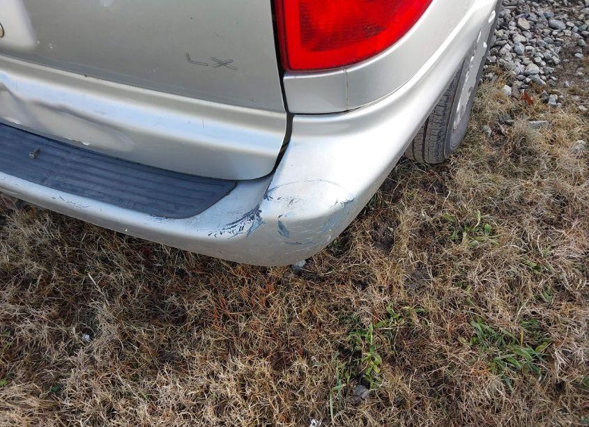 Photo 13 of 2003 Chrysler Town & COUNTRY LX (VIN 2C4GP44343R256383)