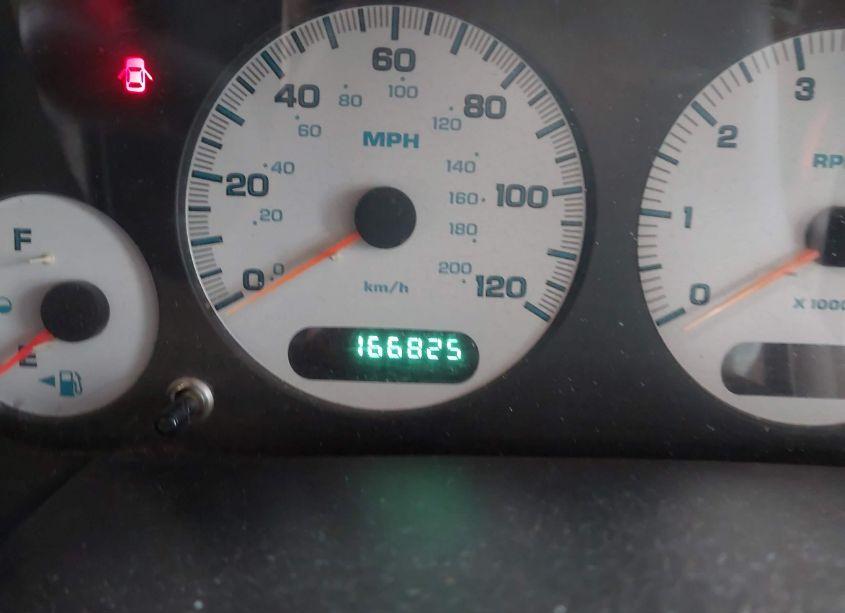 Photo 7 of 2002 Chrysler Town & COUNTRY LX (VIN 2C4GP44362R601086)