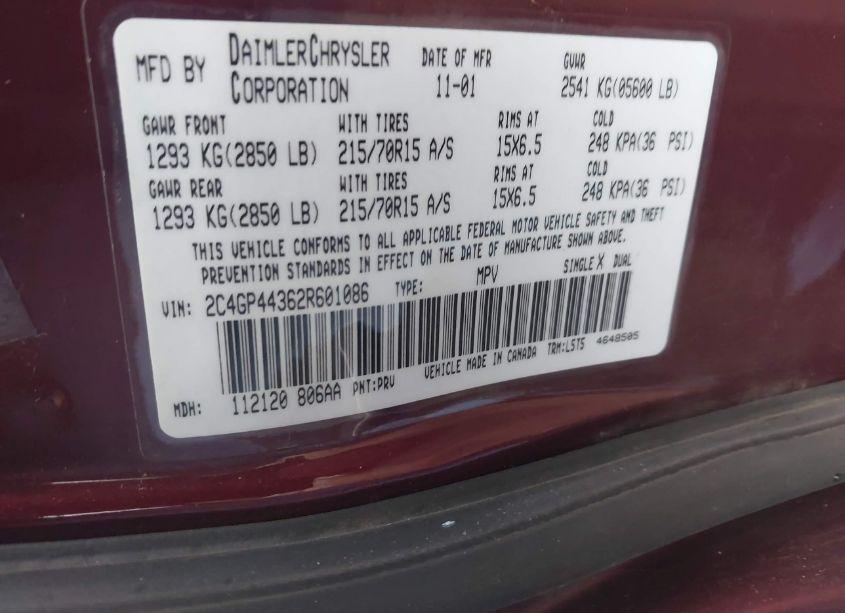 Photo 9 of 2002 Chrysler Town & COUNTRY LX (VIN 2C4GP44362R601086)