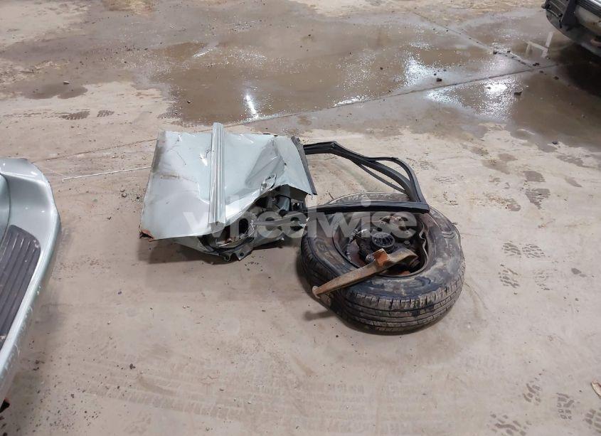 Photo 12 of 2003 Chrysler Town & COUNTRY LX (VIN 2C4GP44363R234014)