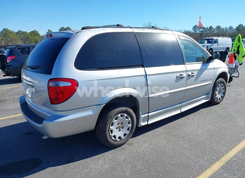 Photo 4 of 2002 Chrysler Town & COUNTRY LX (VIN 2C4GP44372R772929)