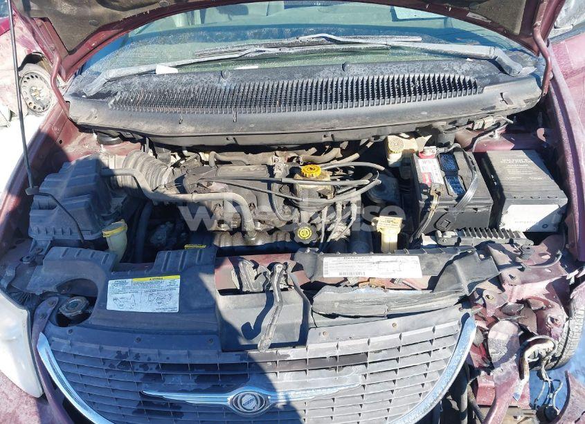 Photo 10 of 2002 Chrysler Town & COUNTRY LX (VIN 2C4GP44382R661452)