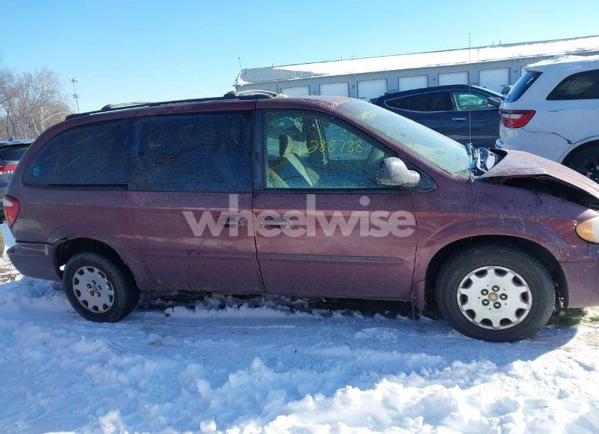 Photo 13 of 2002 Chrysler Town & COUNTRY LX (VIN 2C4GP44382R661452)