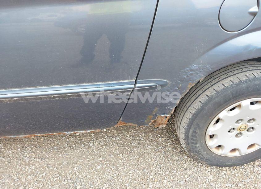 Photo 6 of 2002 Chrysler Town & COUNTRY LX (VIN 2C4GP44392R694993)