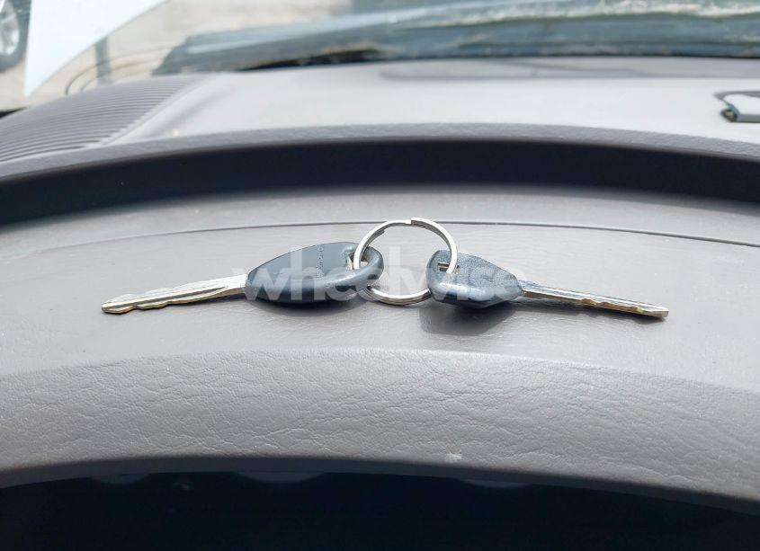 Photo 11 of 2002 Chrysler Town & COUNTRY LX (VIN 2C4GP44392R706494)