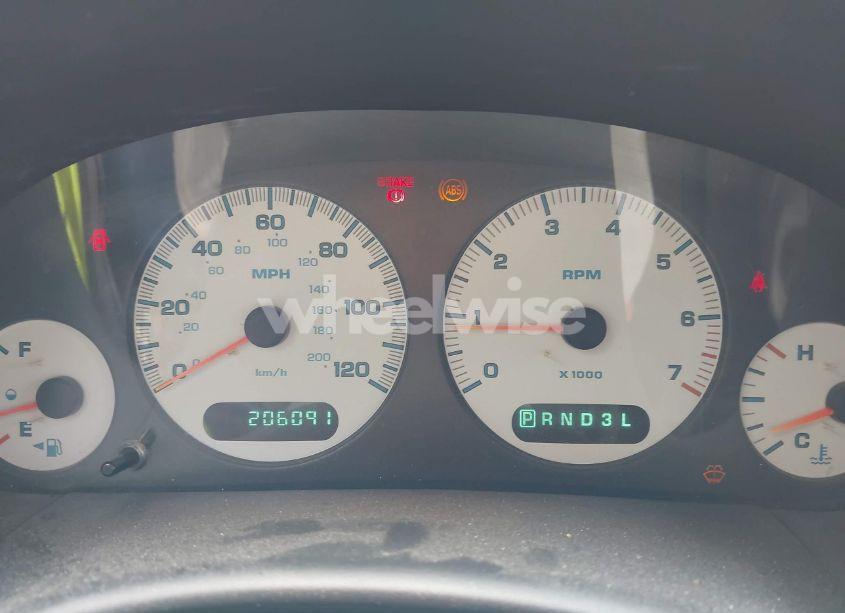 Photo 7 of 2002 Chrysler Town & COUNTRY LX (VIN 2C4GP44392R706494)