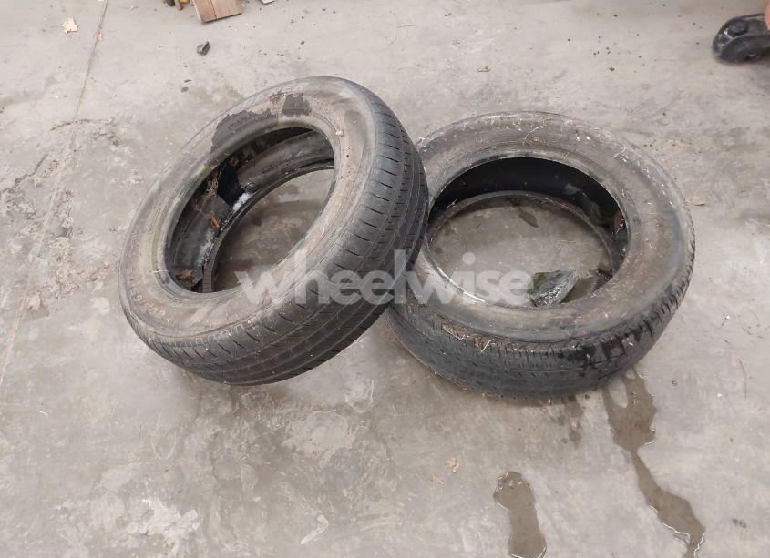 Photo 11 of 2003 Chrysler Town & COUNTRY LX (VIN 2C4GP44393R320966)