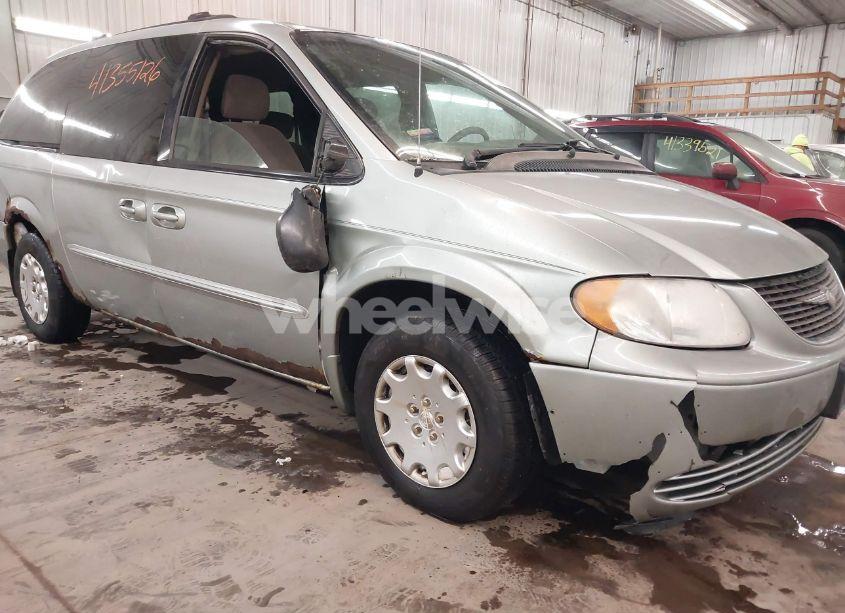 Photo 6 of 2003 Chrysler Town & COUNTRY LX (VIN 2C4GP44393R320966)