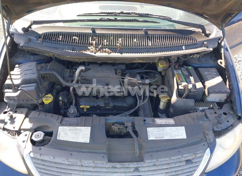 Photo 10 of 2001 Chrysler Town & COUNTRY LX (VIN 2C4GP44G91R180093)