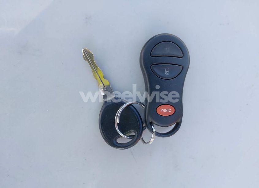 Photo 11 of 2001 Chrysler Town & COUNTRY LX (VIN 2C4GP44G91R180093)