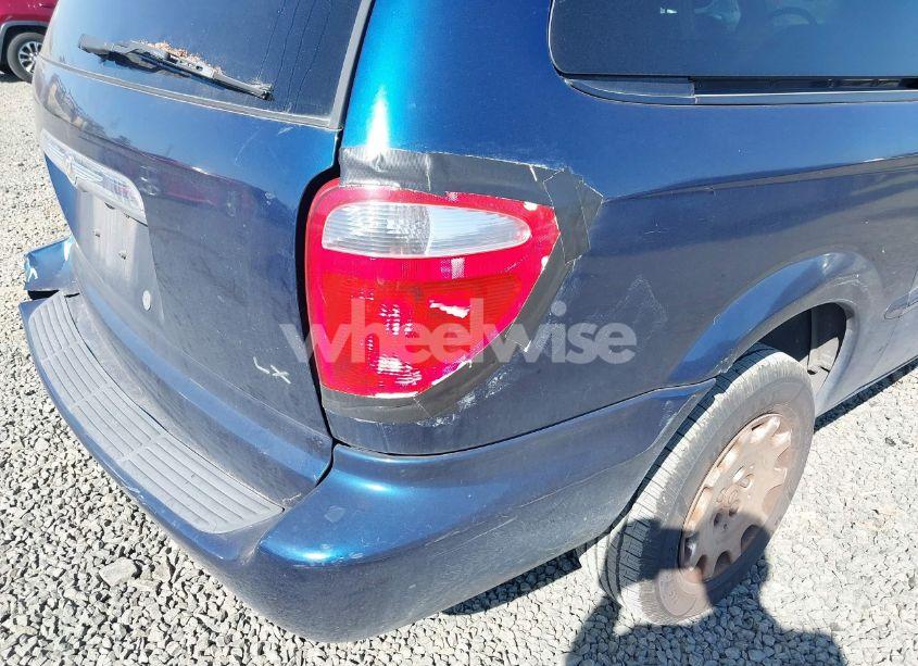 Photo 12 of 2001 Chrysler Town & COUNTRY LX (VIN 2C4GP44G91R180093)