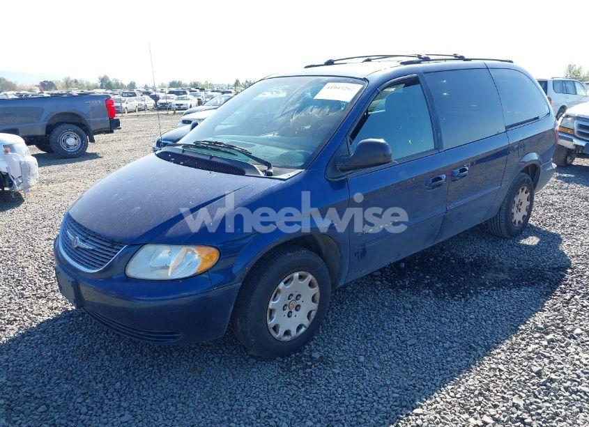 Photo 2 of 2001 Chrysler Town & COUNTRY LX (VIN 2C4GP44G91R180093)