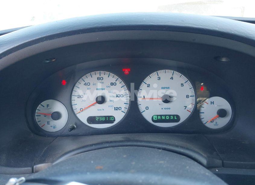 Photo 7 of 2001 Chrysler Town & COUNTRY LX (VIN 2C4GP44G91R180093)