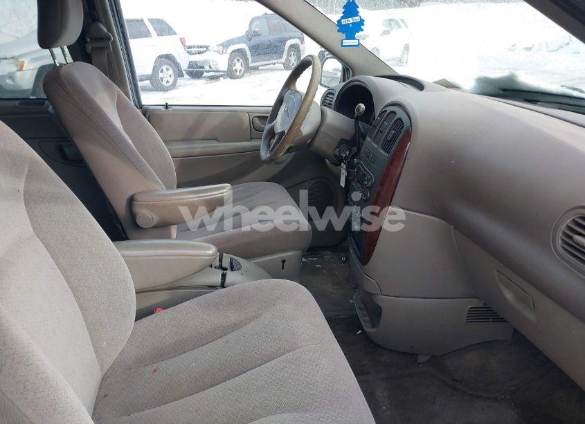 Photo 5 of 2003 Chrysler Town & COUNTRY LX (VIN 2C4GP44L43R295913)