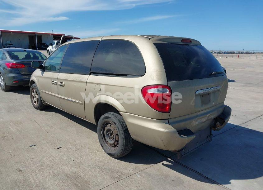Photo 3 of 2003 Chrysler Town & COUNTRY LX (VIN 2C4GP44L73R103612)