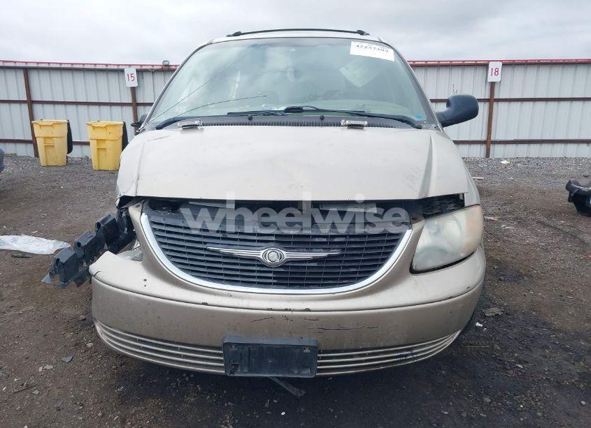 Photo 12 of 2003 Chrysler Town & COUNTRY LX (VIN 2C4GP44LX3R344404)