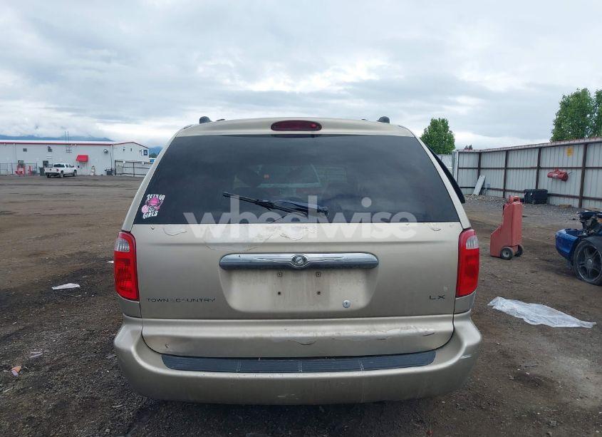 Photo 16 of 2003 Chrysler Town & COUNTRY LX (VIN 2C4GP44LX3R344404)