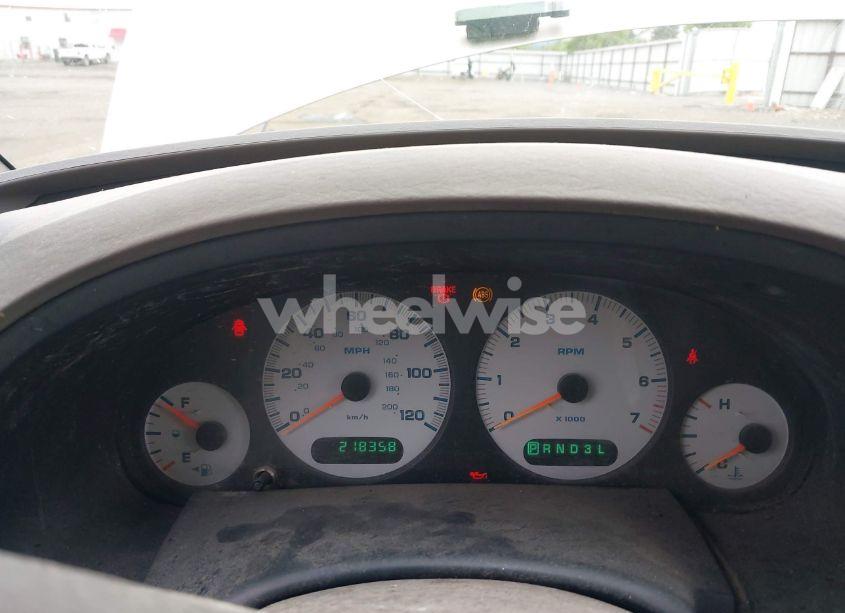 Photo 7 of 2003 Chrysler Town & COUNTRY LX (VIN 2C4GP44LX3R344404)