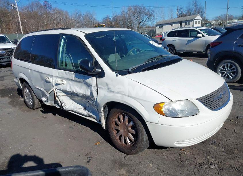 2003 Chrysler Town & COUNTRY LX (VIN 2C4GP44LX3R380741) main photo