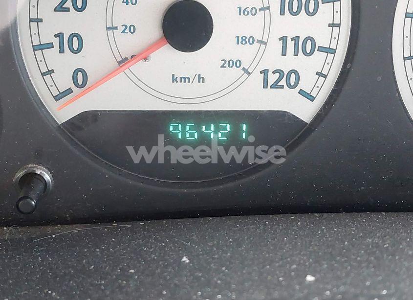 Photo 7 of 2005 Chrysler Town & COUNTRY LX (VIN 2C4GP44R15R143448)