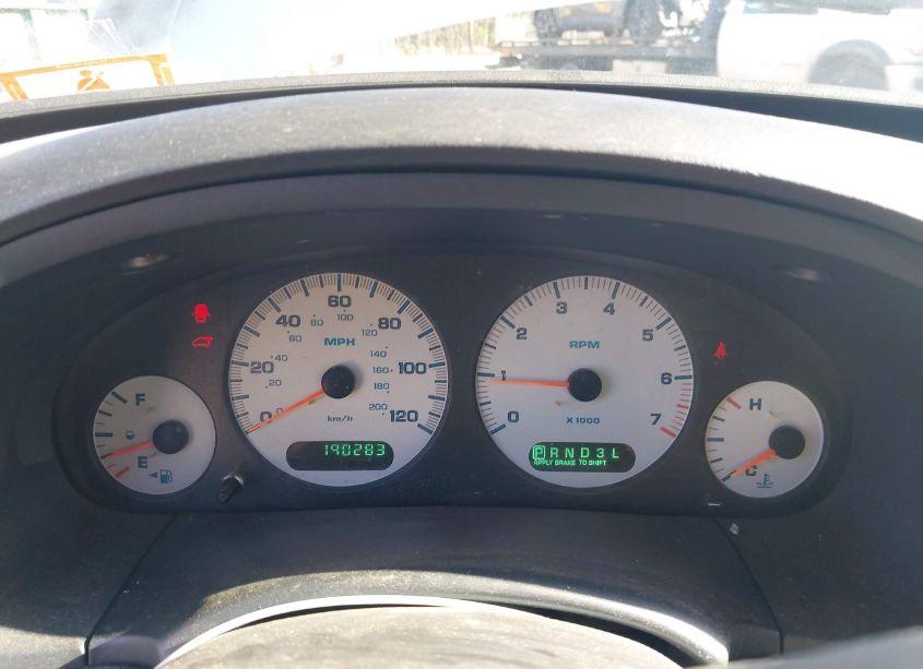 Photo 7 of 2004 Chrysler Town & COUNTRY LX (VIN 2C4GP44R24R609919)