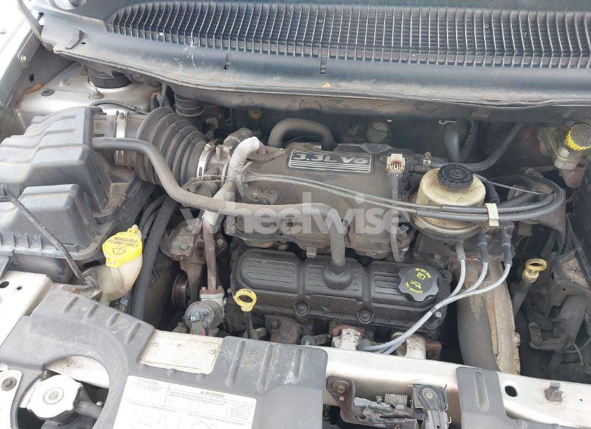 Photo 10 of 2005 Chrysler Town & COUNTRY LX (VIN 2C4GP44R25R124424)