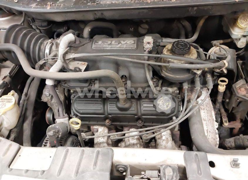 Photo 10 of 2005 Chrysler Town & COUNTRY LX (VIN 2C4GP44R45R227280)